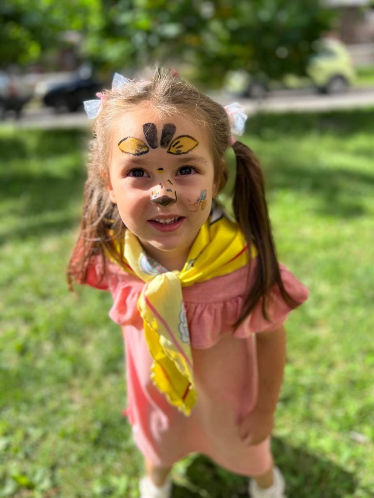 Wow Kids на Павла Тичини — інтер'єр групи